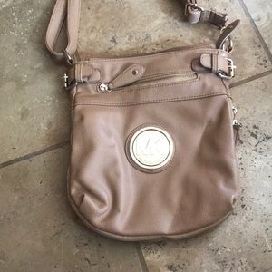 Michael kors purse